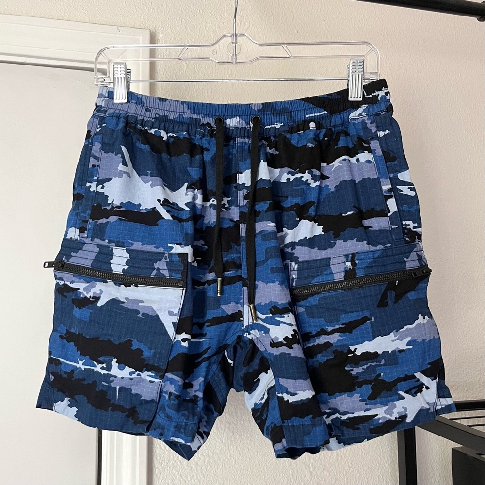 SKINGRAFT blue white black camo cotton utility cargo‎ elastic waist shorts